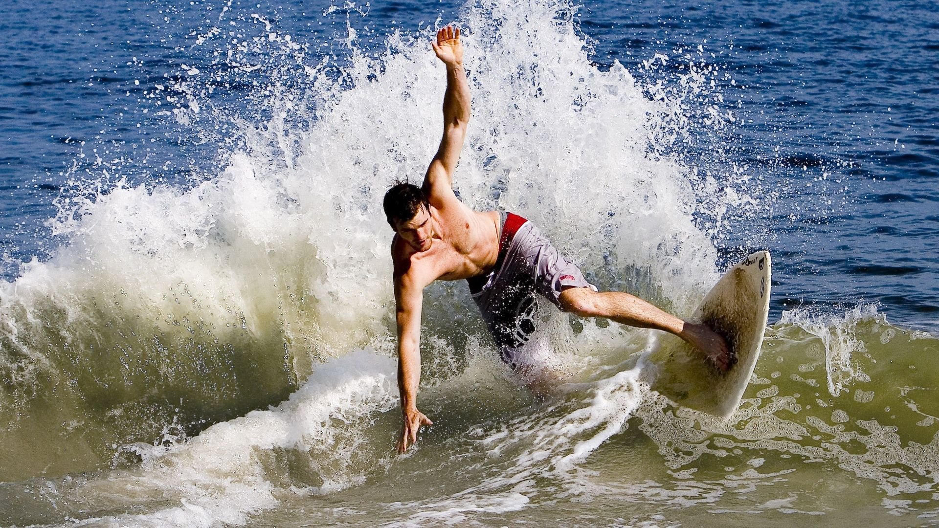 欧文狂飙40+统治赛场，黄蜂三叉戟火力全开压制火箭