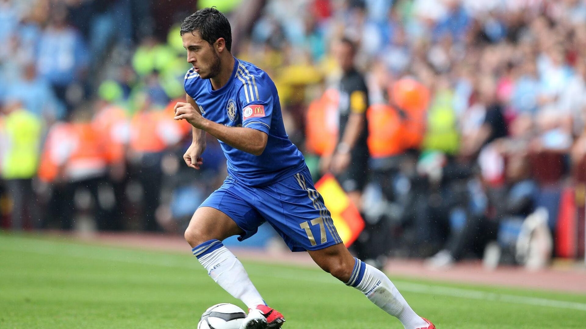 绿茵场与乒乓台的双重奏，葡萄牙横扫德国，樊振东状态火热预示体坛新格局